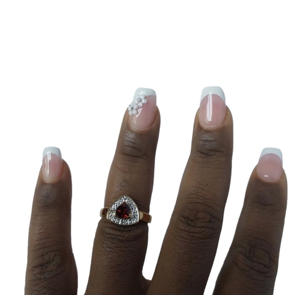 RING & MATCHING EARRINGS RUBY & GOLD TONE FASHION RING SIZE 9 - Picture 5 of 7